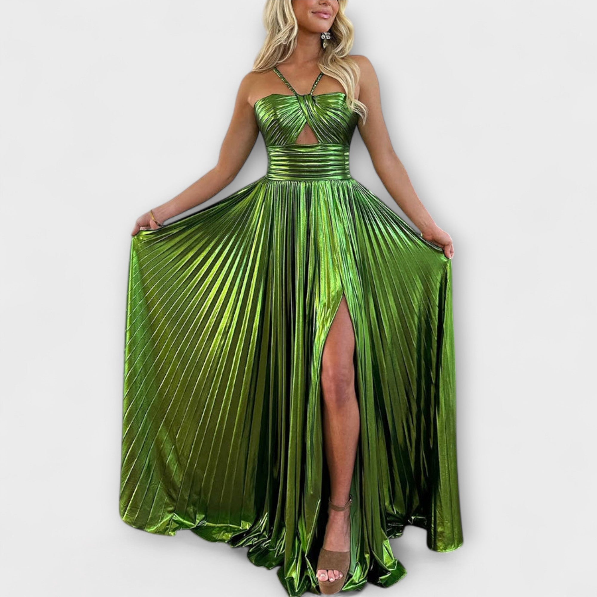 Maxivestido metallikankaasta