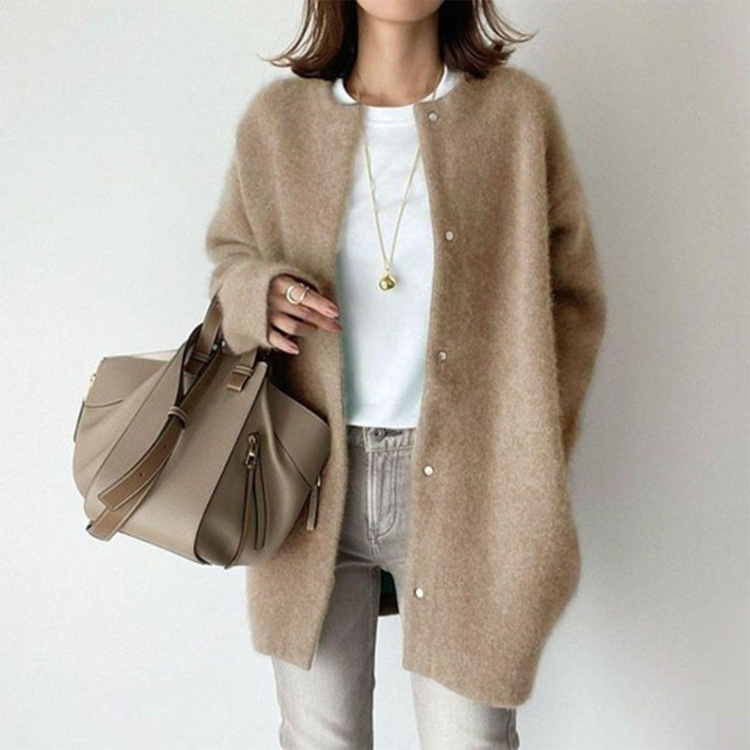 Chloé - Elegant Cashmere Cardigan